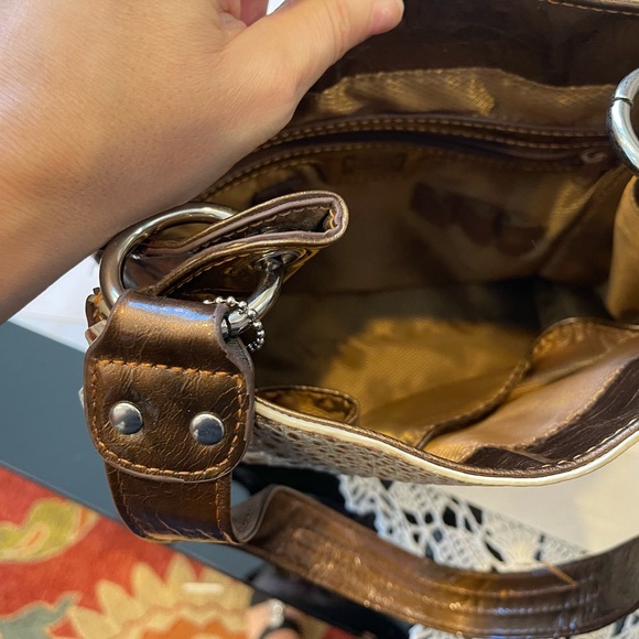 Marc Chantal Patent Leather Shoulder Bag – Two-Tone Faux Snakeskin Animal Print - Picture 7 of 15